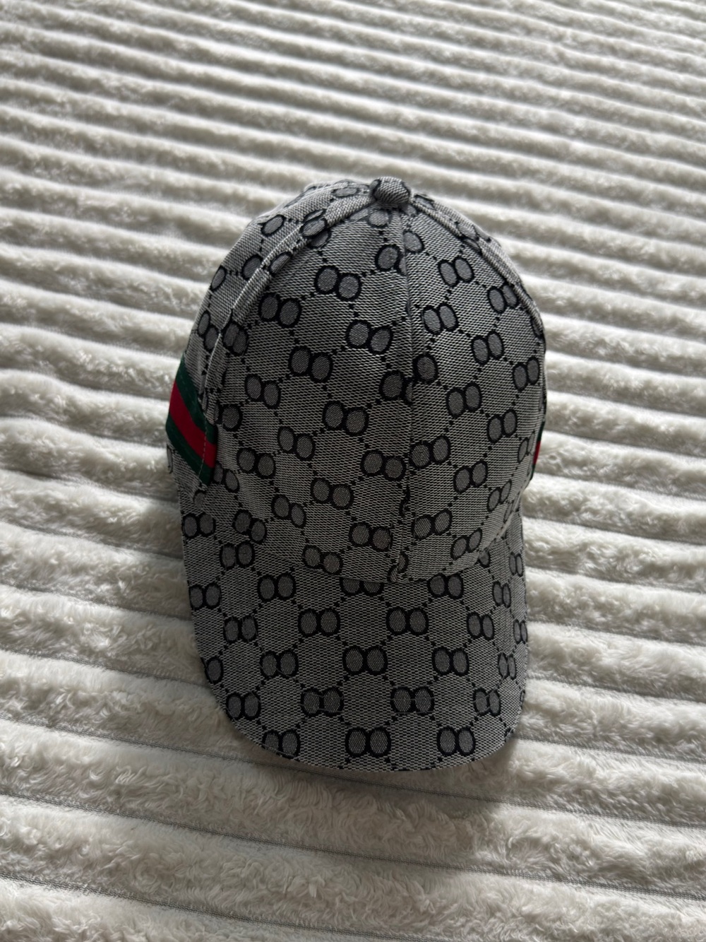 GUCCI Baseball Cap Men's grey GG Campus one size